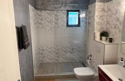 Alquiler de un estudio cómodo, 30 m², Mamaia, Constanța, Rumanía