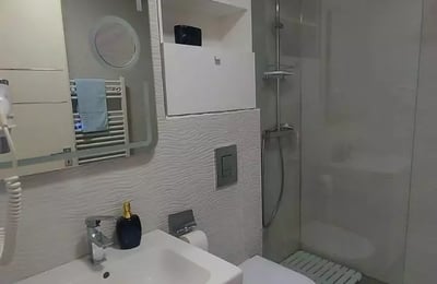 Аренда просторных 2-комнатных апартаментов, 50 м², Mamaia, Constanța, Румыния