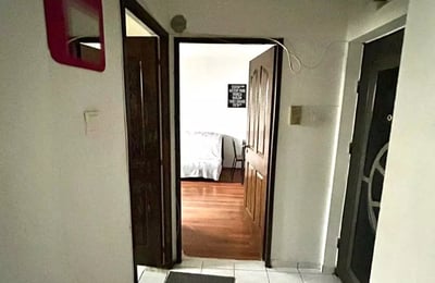 Miete einer gemütlichen 2-Zimmer-Wohnung, Bukarest, Rumänien