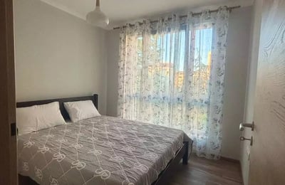 Rental of a spacious 3-room apartment, Varna, Bulgaria