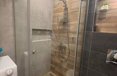 Rental of a spacious 3-room apartment, Varna, Bulgaria