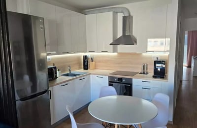 Rental of a cozy 3-room apartment, 83 m², Nové Mesto, Bratislava, Slovakia