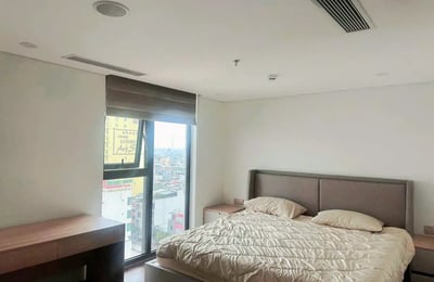 Rental of a new penthouse with 3 bedrooms, Hai Chau, Da Nang, Vietnam