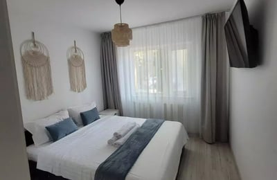 Location d’appartements confortables de 3 pièces, 74 m², Faleza Nord, Constanța, Roumanie
