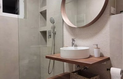 Location d’appartements confortables de 3 pièces, 74 m², Faleza Nord, Constanța, Roumanie