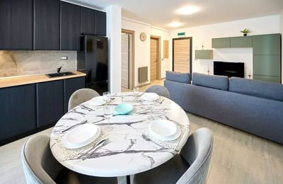 Miete komfortabler 2-Zimmer-Apartments, 53 m², Mamaia, Constanța, Rumänien