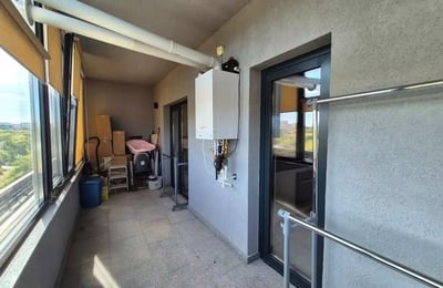 Alquiler de un acogedor apartamento de 3 habitaciones, 85 m², Tomis Nord, Constanța, Rumanía