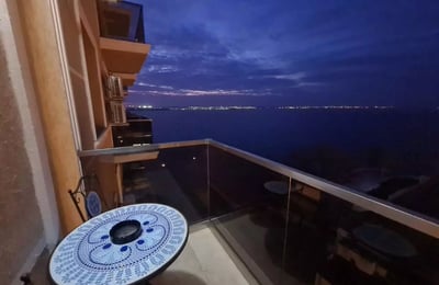 Miete einer gemütlichen 1-Zimmer-Wohnung, 30 m², mit Blick auf See und Meer, Mamaia, Constanța, Rumänien