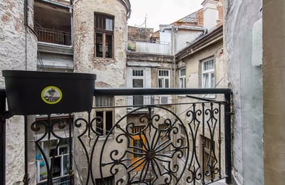 Location d’un appartement meublé et confortable de 3 pièces, 54 m², centre de Belgrade, Serbie