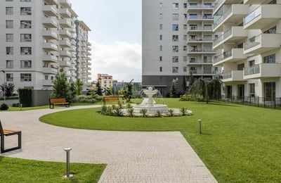 Luxuria Residence