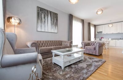 Luxuria Residence
