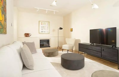 Luxuria Residence