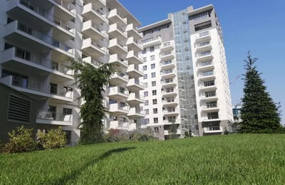 Luxuria Residence