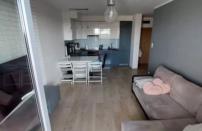 Alquiler de apartamento de 3 habitaciones, 57,5 m² con vistas al lago, Wrocław
