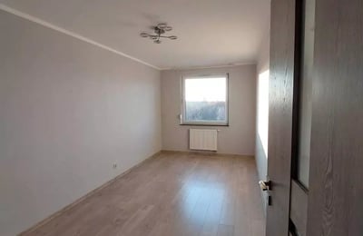 Alquiler de apartamento de 3 habitaciones, 57,5 m² con vistas al lago, Wrocław