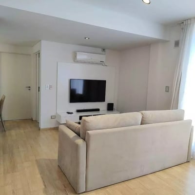Long-term rental in Buenos Aires: Bright 2-room apartment with terrace in Belgrano