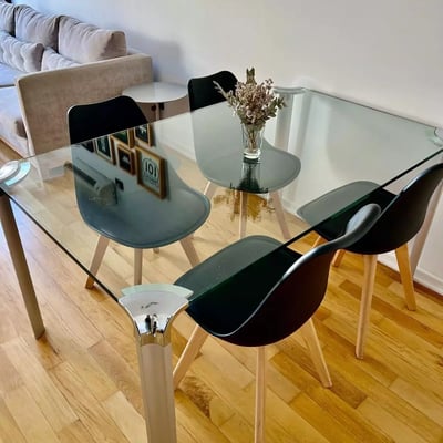 Long-term rental in Buenos Aires: Bright 2-room apartment with amenities and balcony in Palermo Hollywood