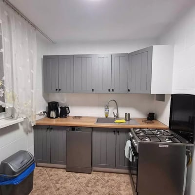 For Rent: 3-Bedroom Apartment 50 m² in Wrocław, Pet-Friendly 🐾