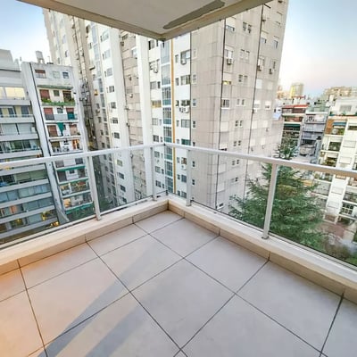 Long-Term 2-Room Apartment with Pool and Security in Buenos Aires, Argentina, Palermo