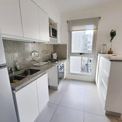 Long-Term 2-Room Apartment with Pool and Security in Buenos Aires, Argentina, Palermo