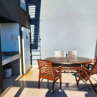 Long-Term 2-Room Apartment with Pool and Security in Buenos Aires, Argentina, Palermo