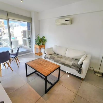 Long-Term 2-Room Apartment with Pool and Security in Buenos Aires, Argentina, Palermo