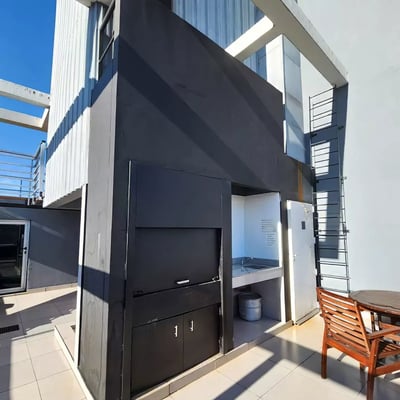 Long-Term 2-Room Apartment with Pool and Security in Buenos Aires, Argentina, Palermo