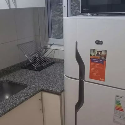 Alquiler a largo plazo de 2 ambientes amoblado en Buenos Aires, Argentina, Recoleta