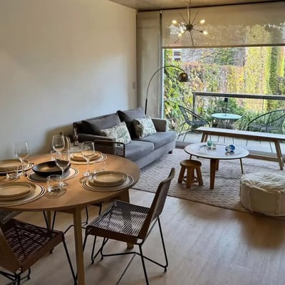 Langzeitmiete – 3-Zimmer-Wohnung mit Balkon und Pool in Buenos Aires, Argentinien, Palermo