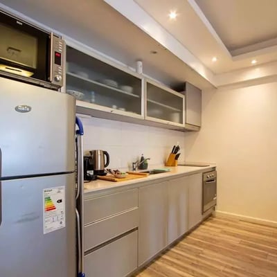 Long-term rental of a 60m² three-room apartment in Palermo, Buenos Aires – washing machine included!