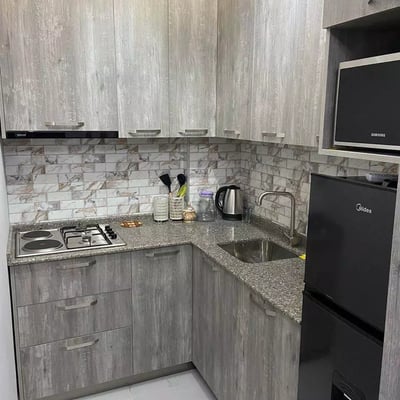 Apartamento 1+1 en alquiler a largo plazo en Batumi, calle Sheriff Khimshiashvili 65
