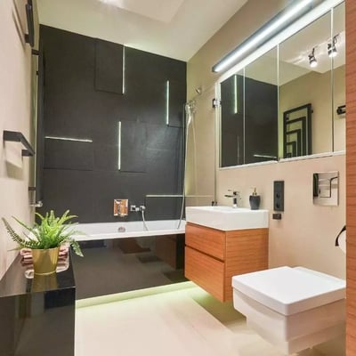 Long-term rental spacious 3-room apartment with balcony in Wola, Warsaw