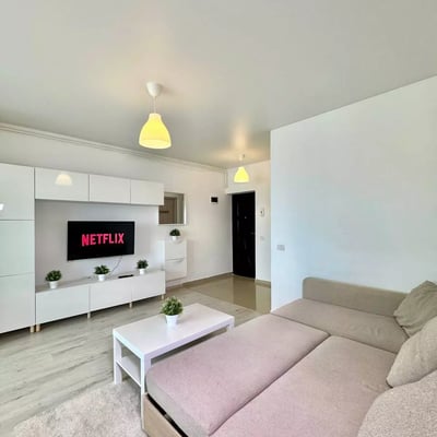 Acogedor estudio renovado en Militari Residence, Bucarest – alquiler a largo plazo