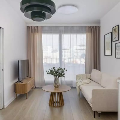 Long-term rental of a 2-room apartment, 39 m², Kolejowa St., Wola, Warsaw