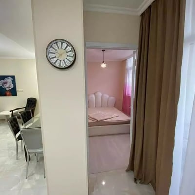 Alquiler a Largo Plazo: Apartamento 1+1, Batumi