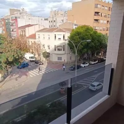 Long-term rental in Alicante: apartment 76 m², rooftop pool