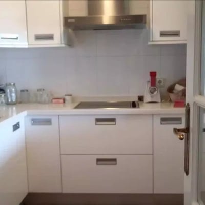 Долгосрочная аренда Аликанте, La Albufereta: 3-комнатная квартира, 120 м², прямой вид на море