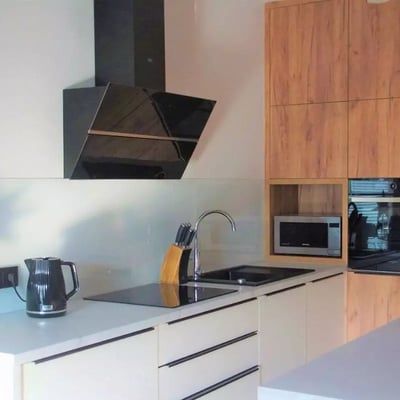 Long-term rental, Warsaw, Siedmiogrodzka St., Wola district: 2-room apartment with a balcony