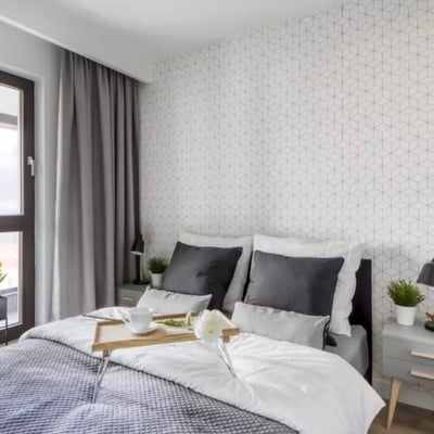 Long-term rental, Warsaw, Wolska St., Wola district: 2-room apartment with a balcony