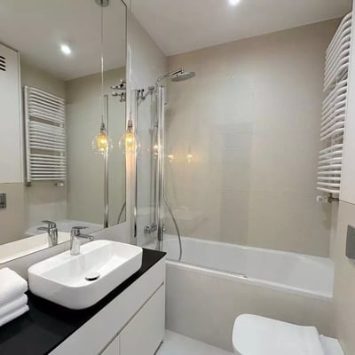 Long-term rental, Warsaw, Wilanów: 2-room apartment with a balcony