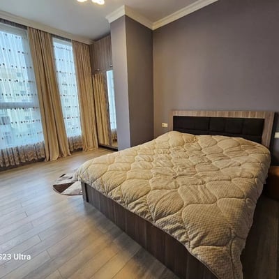 Long-term rental, Batumi: 2+1 apartment, 70 m²