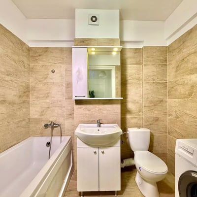 Long-term rental: one-bedroom apartment with studio kitchen, 5th floor, Militari Residence, Bucharest