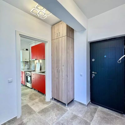 Long-term rental: one-bedroom apartment with balcony, 1st floor, Dudu, Bucharest