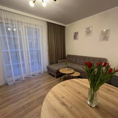 Long-term rental of a 2-bedroom apartment in Warsaw, Ursus district, ul. Kompanii AK „Goplana”