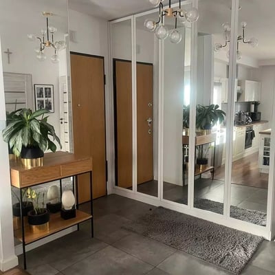 Alquiler a largo plazo de apartamento de 2 habitaciones en Varsovia, distrito Wola, calle Jana Kazimierza