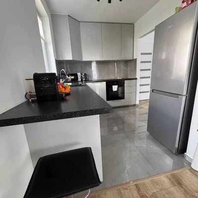 Alquiler a largo plazo de casa de 4 habitaciones en Cracovia, distrito Swoszowice