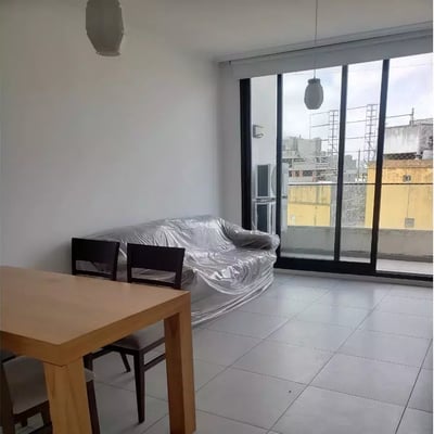 Long-term rental of a 2-rooms apartment in Chacarita, Buenos Aires, Olleros 4100 Street