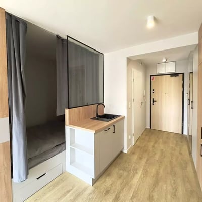 Alquiler a largo plazo de apartamento de 1 habitación en Breslavia, calle Partynicka 5