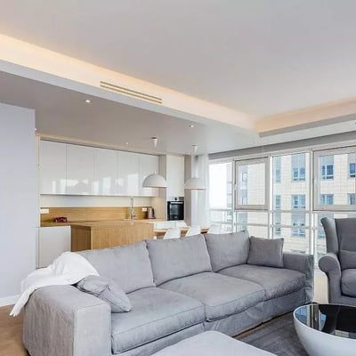 Long-term rental of a 3-rooms apartment 93 m2 in Warsaw, Wola district