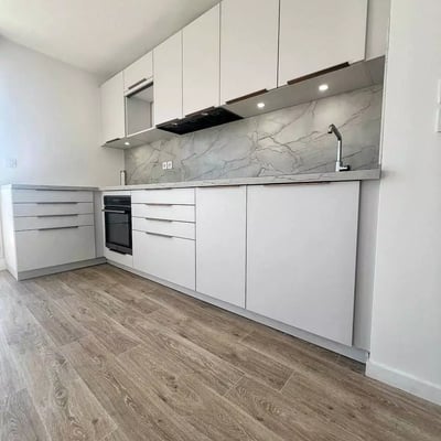 Alquiler a largo plazo de apartamento de 3 habitaciones con terraza en Montfermeil, Francia